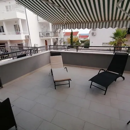 Seaview With Pool - Cotton Apartment Trogir